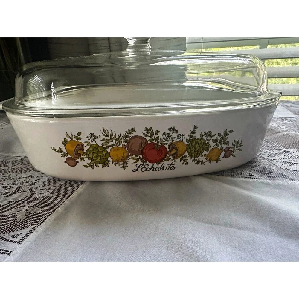 CorningWare L'Echalote Square White Casserole Dish w/ Clear Glass Lid